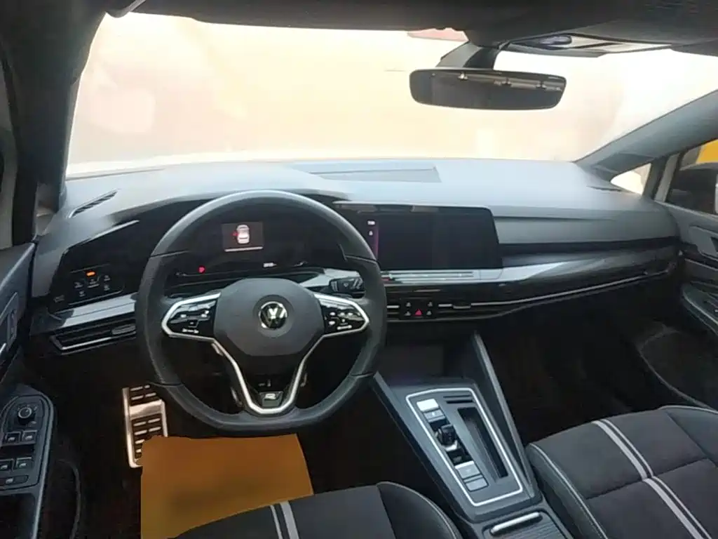 Volkswagen Golf — миниатюра 10