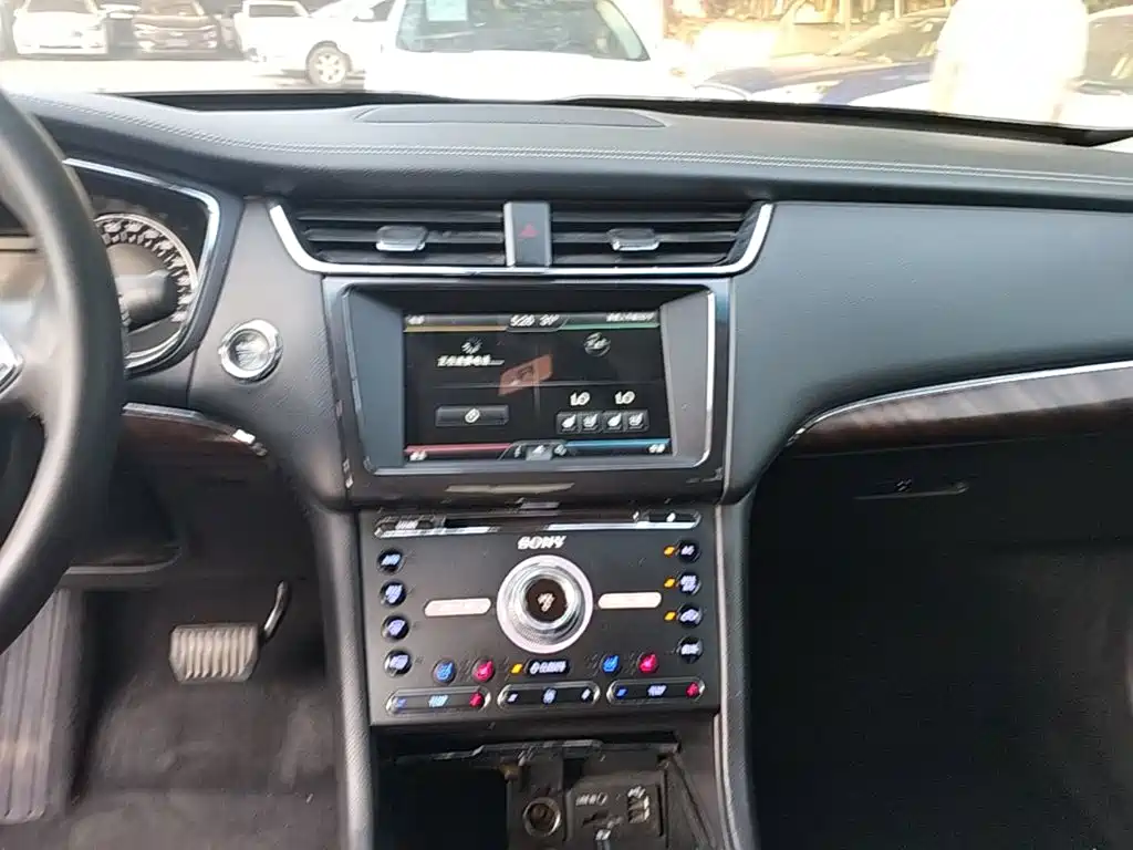 Ford Taurus — миниатюра 13