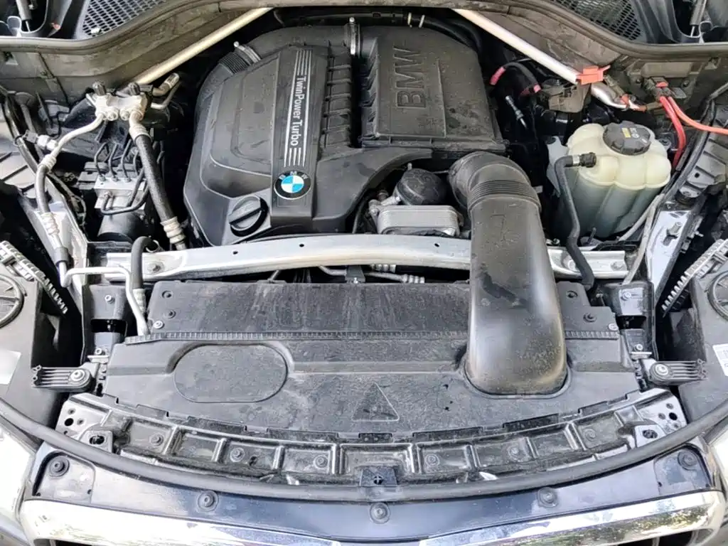 BMW X5 (Import) — миниатюра 25
