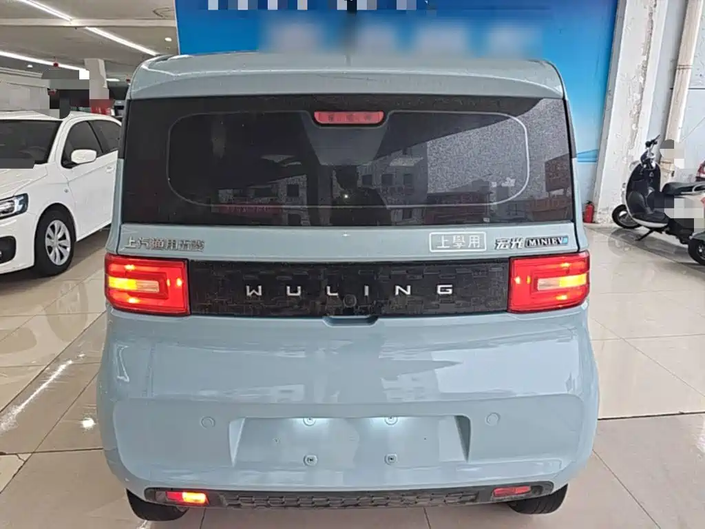 Wuling MINIEV — миниатюра 6
