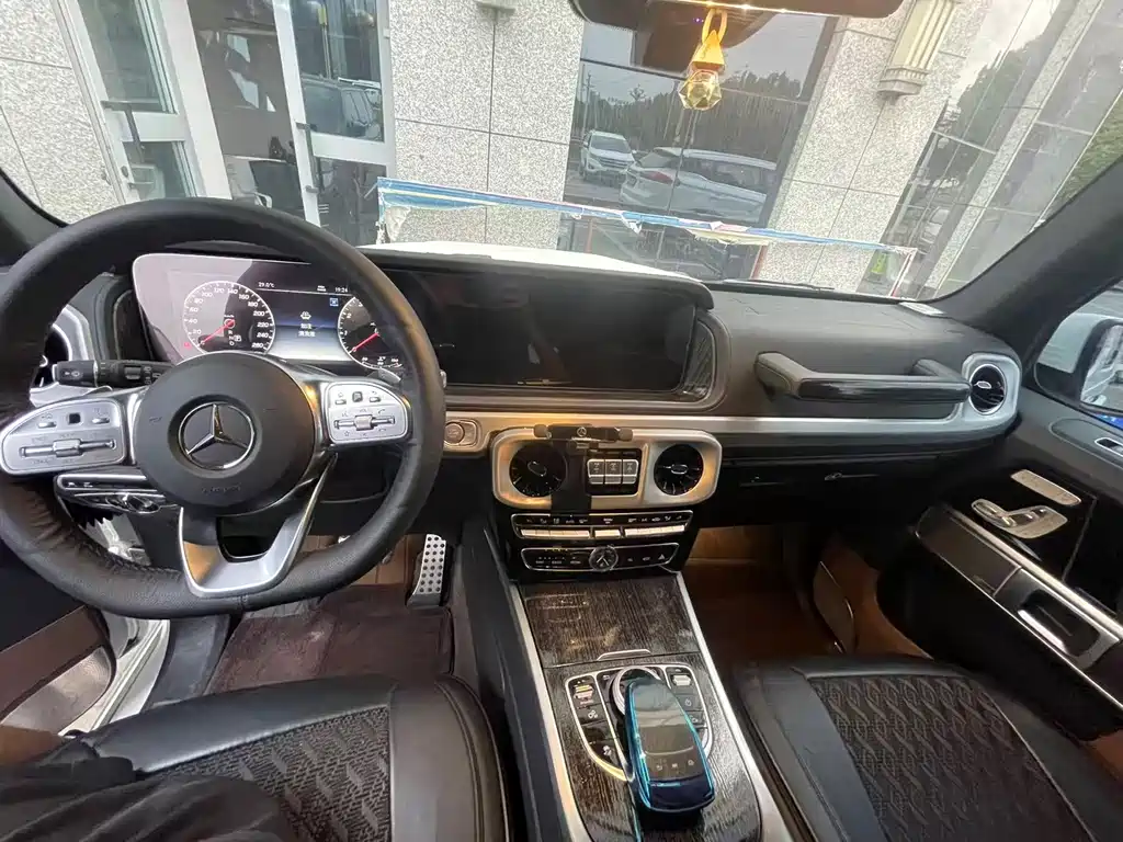MERCEDES-BENZ G CLASS
