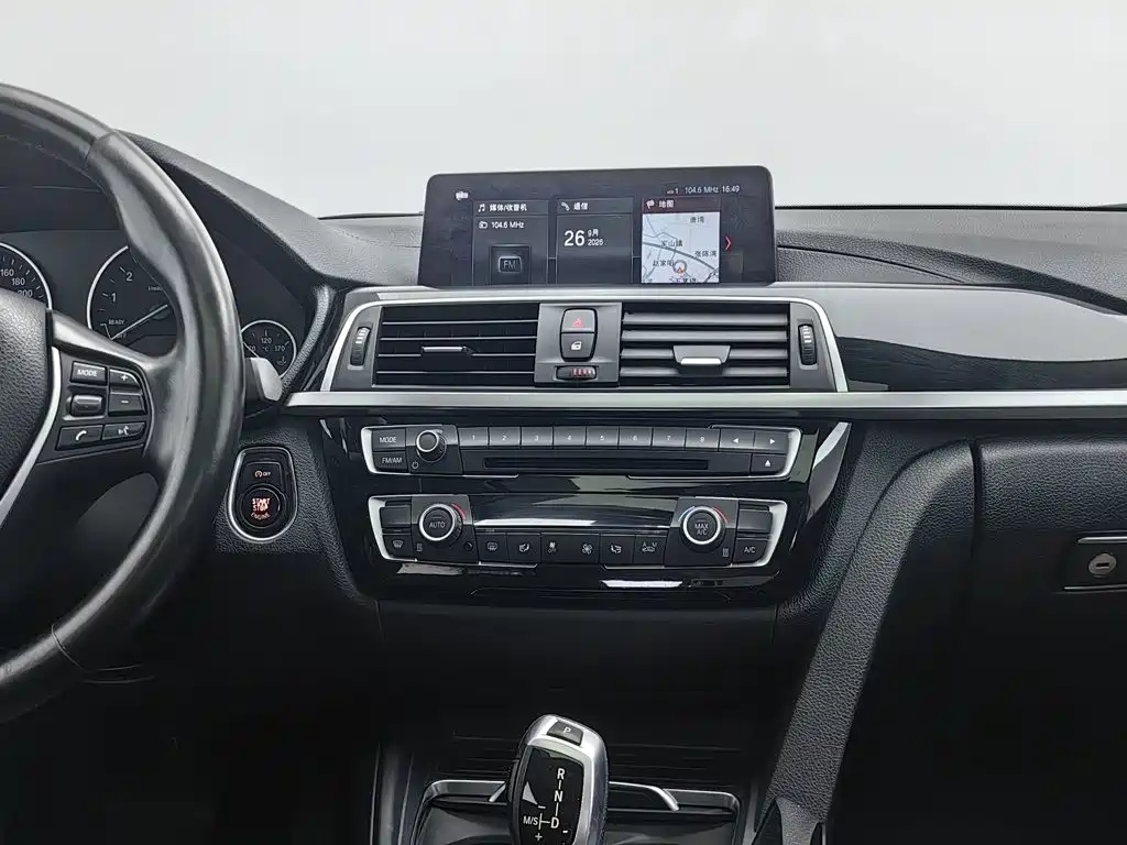 BMW 3 Series — миниатюра 12