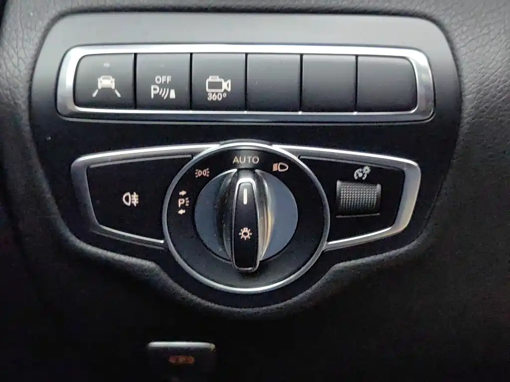 Mercedes-Benz GLC — миниатюра 21