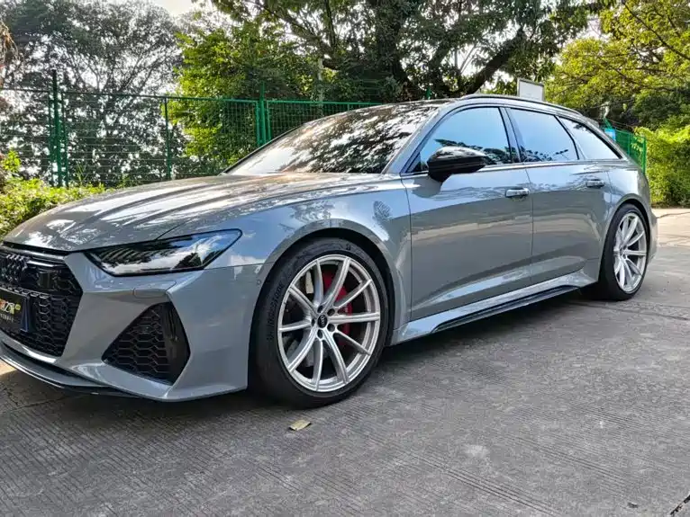 Audi RS 6