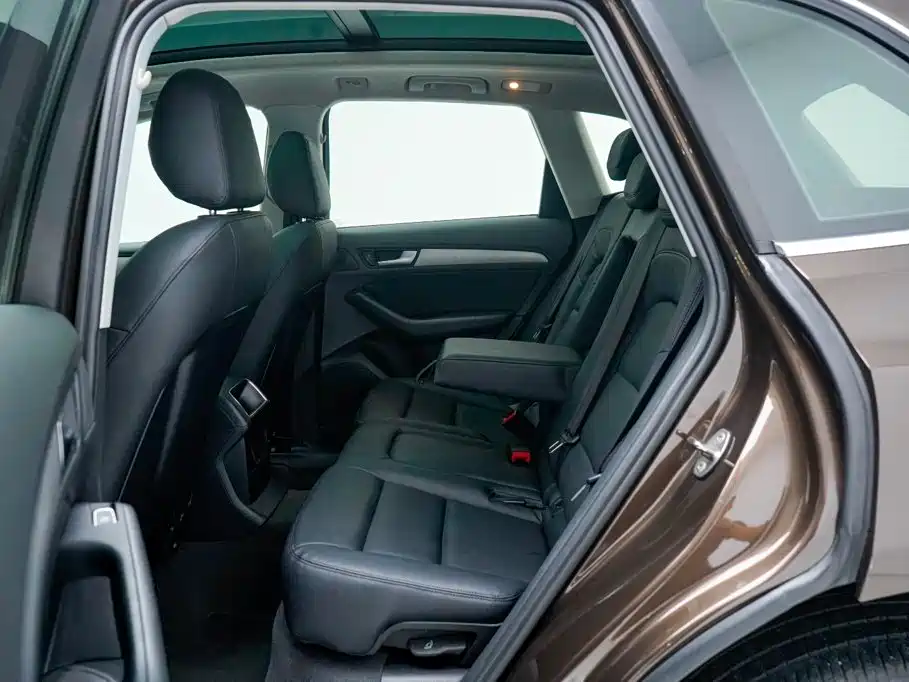 Audi Q5 — миниатюра 5