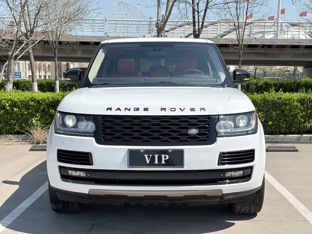 Land Rover Range Rover — миниатюра 3