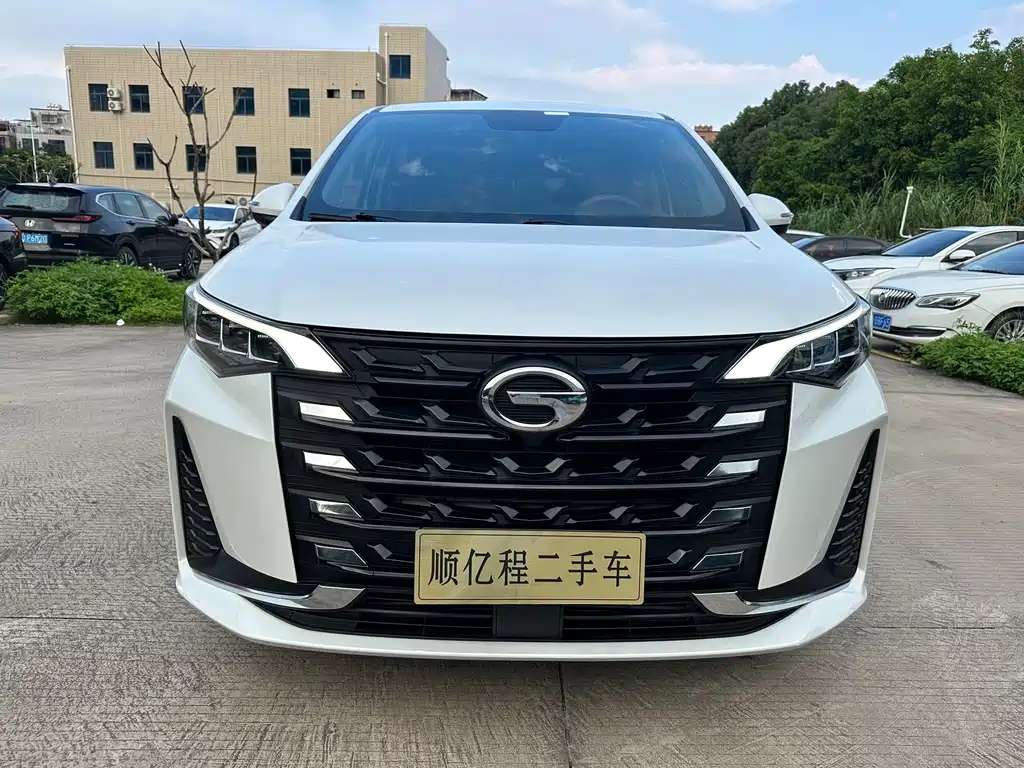 GAC Motor Trumpchi M6 — миниатюра 2