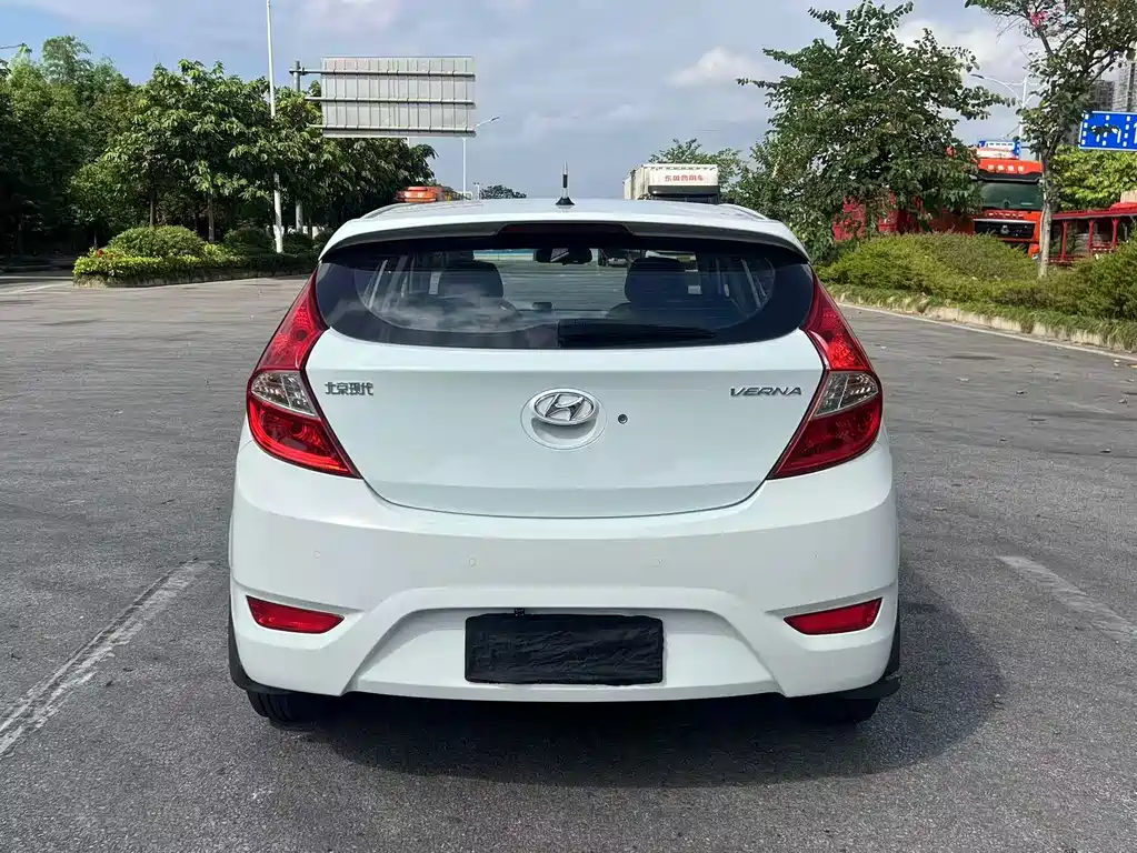 Hyundai Ruiyi — миниатюра 6