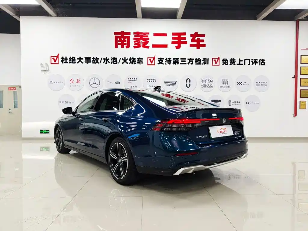 Honda Accord New Energy — миниатюра 7