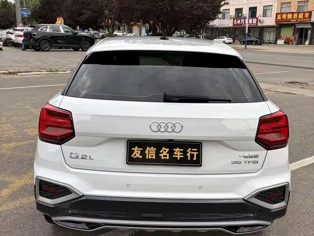 Audi Q2L — миниатюра 4