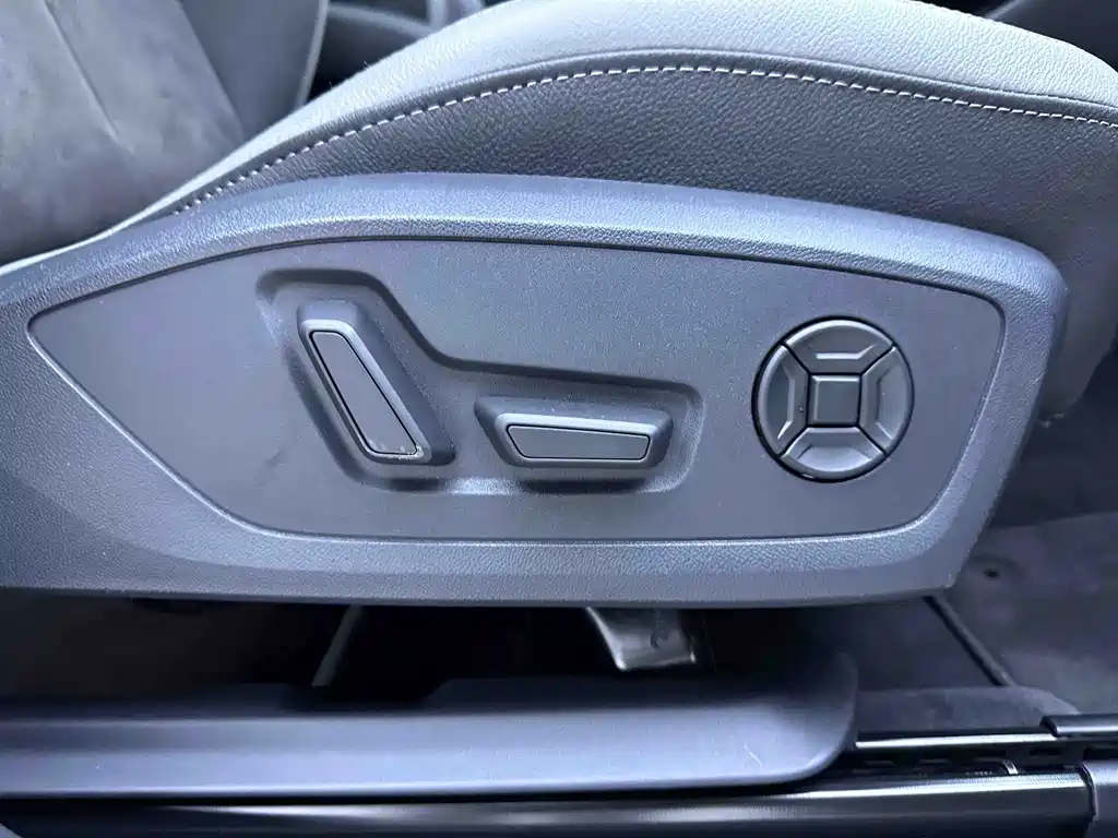 Audi Q3 — миниатюра 16
