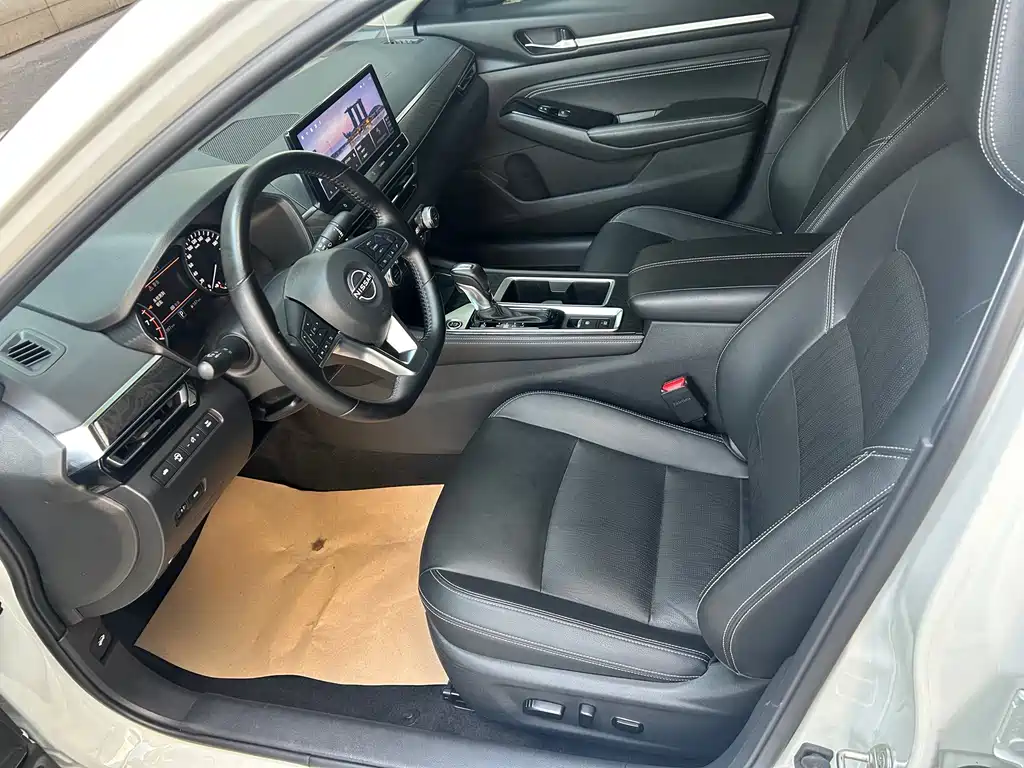 Nissan Teana — миниатюра 12
