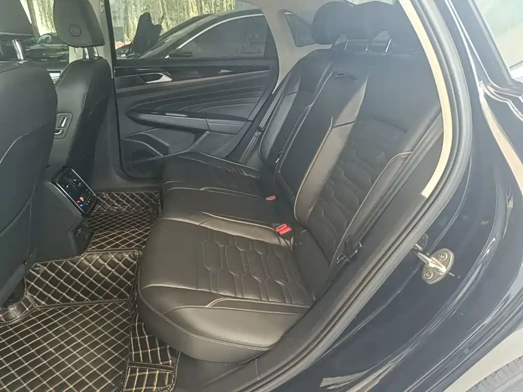 Volkswagen Passat — миниатюра 17