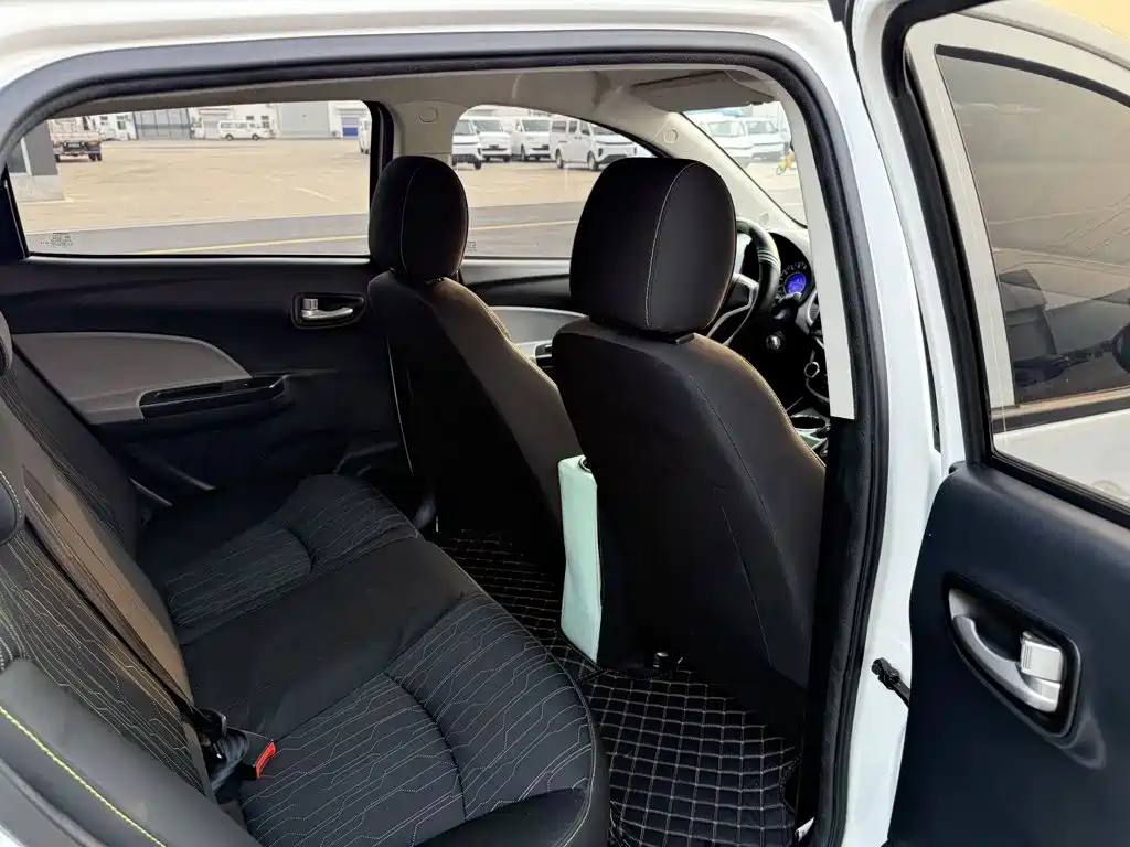 Changan Benben E-Star — миниатюра 14