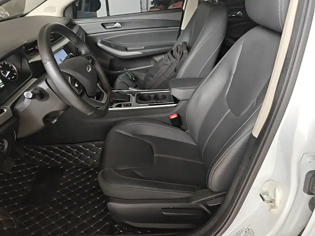 Chery Arrizo 5 — миниатюра 15