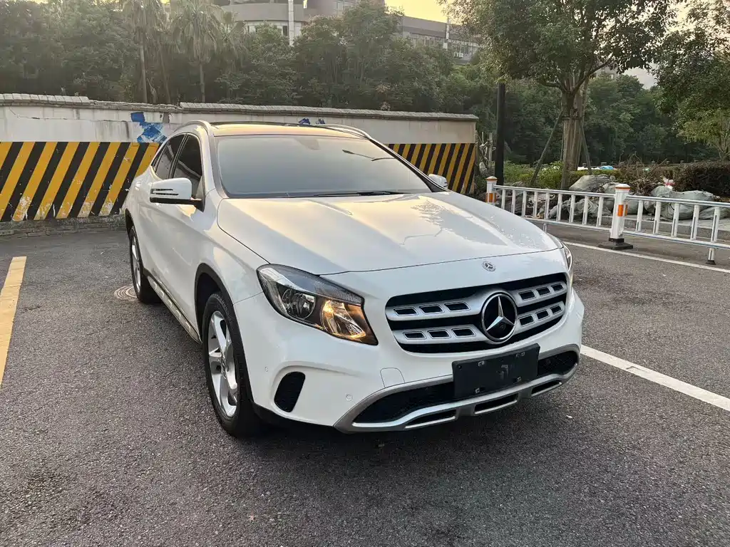 Mercedes-Benz GLA — миниатюра 3