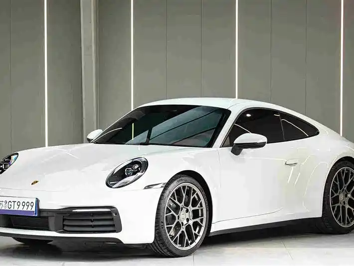 Porsche 911 2023
