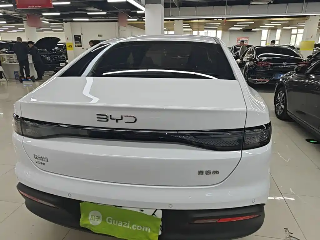 BYD Seal 05 DM-i — миниатюра 6