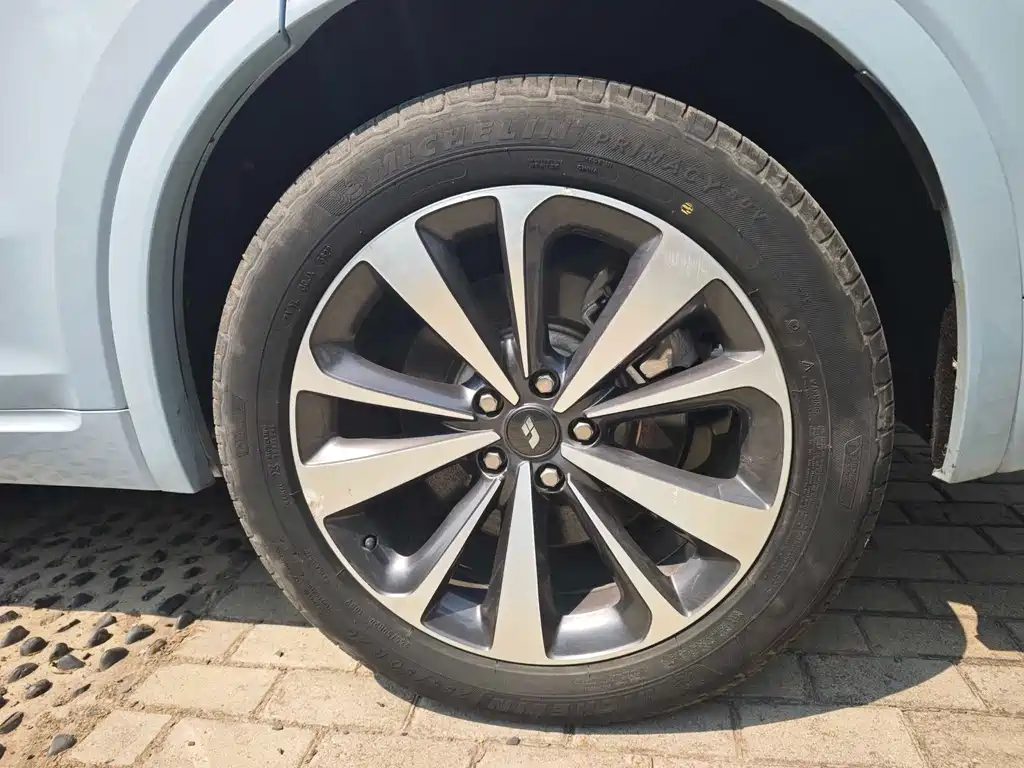 Li Auto Li ONE — миниатюра 16