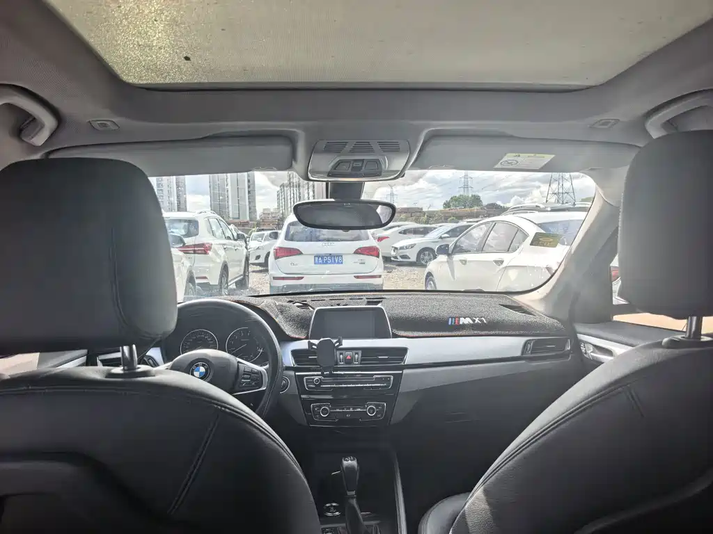 BMW X1 — миниатюра 5