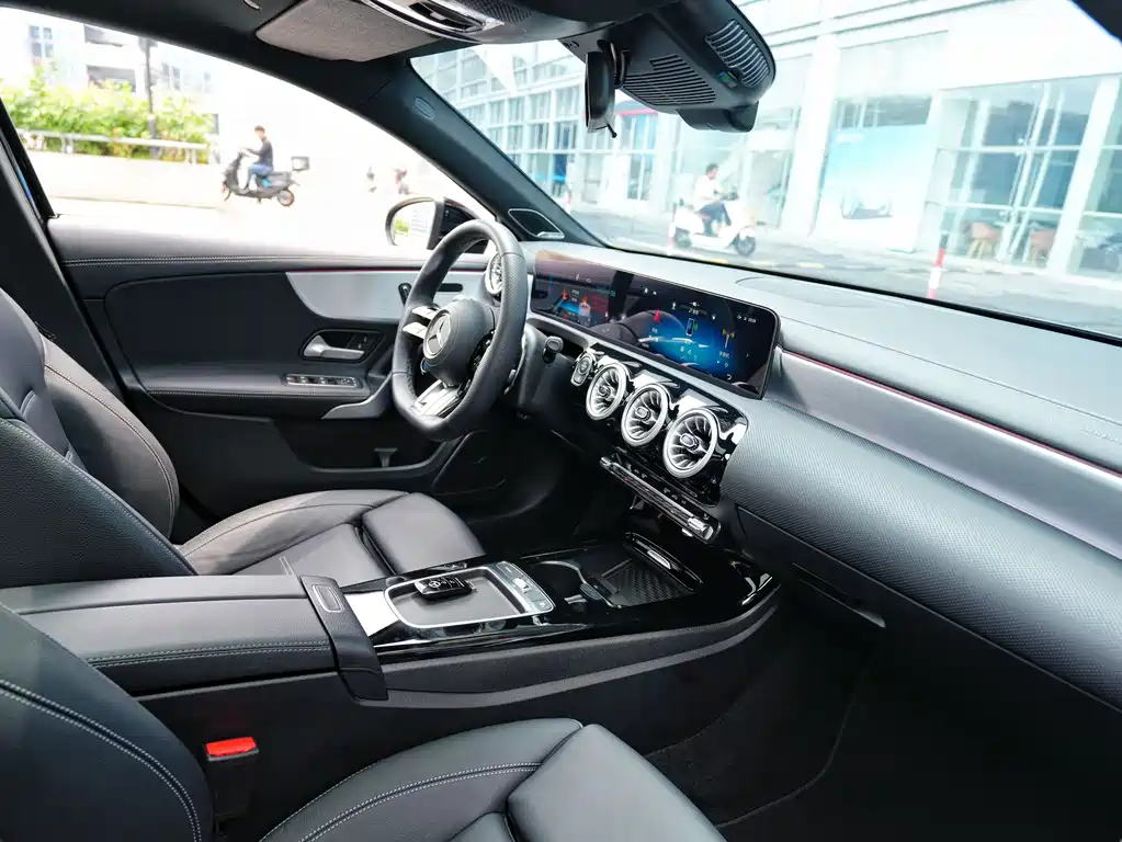 Mercedes-Benz A-Class A MG A AMG 2025 AMG A 35 L 4MATIC