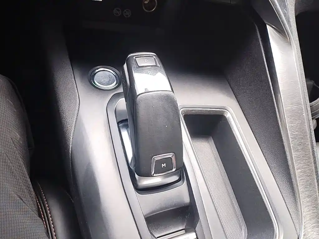 Peugeot 5008 — миниатюра 14