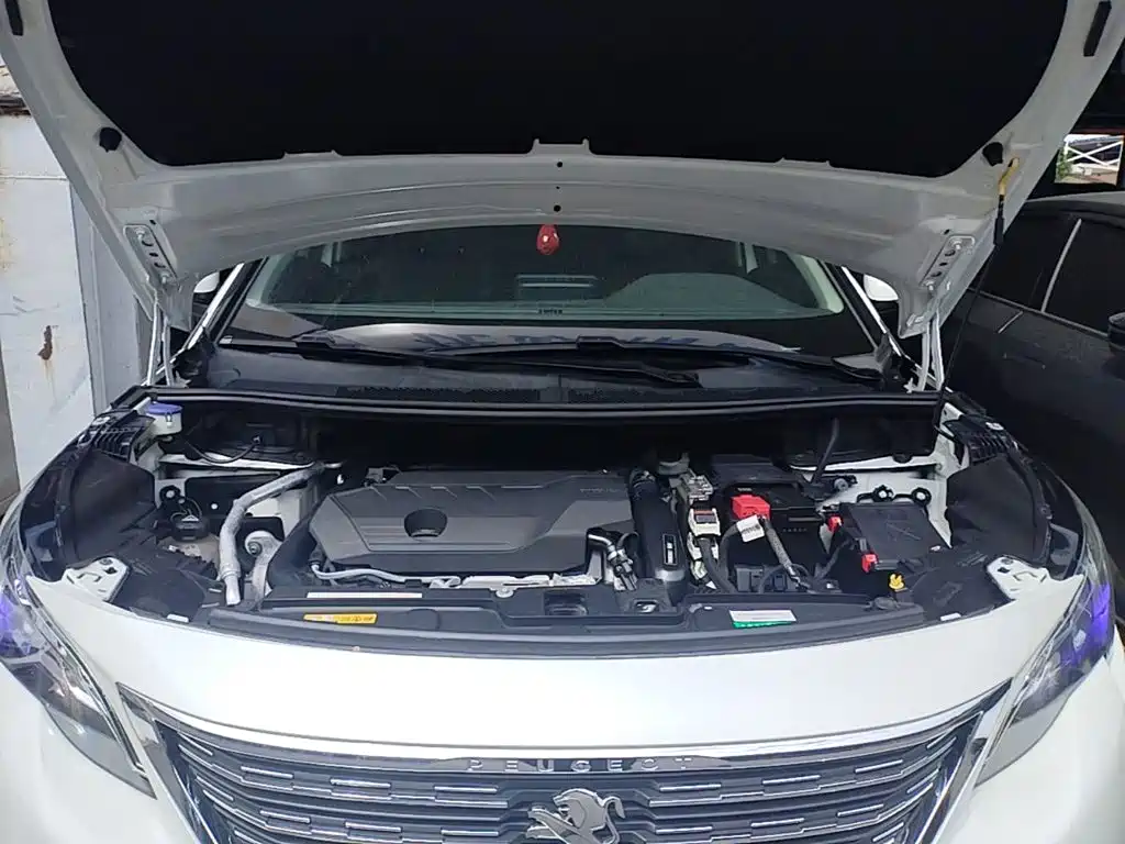 Peugeot 5008 — миниатюра 20