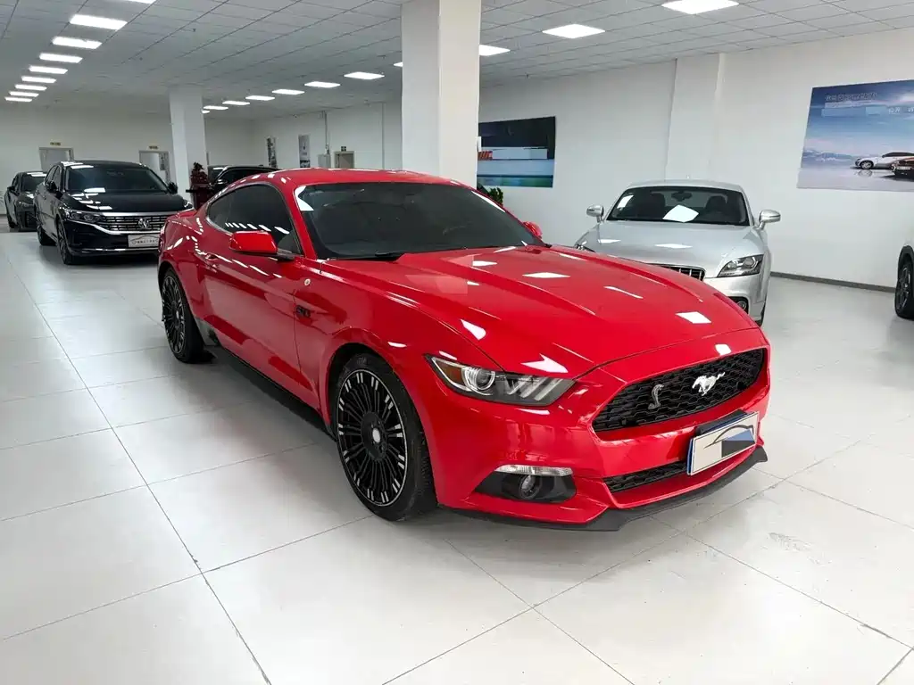 Ford Mustang — миниатюра 3