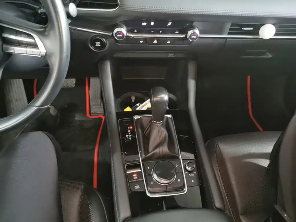 Mazda 3 Axela — миниатюра 14