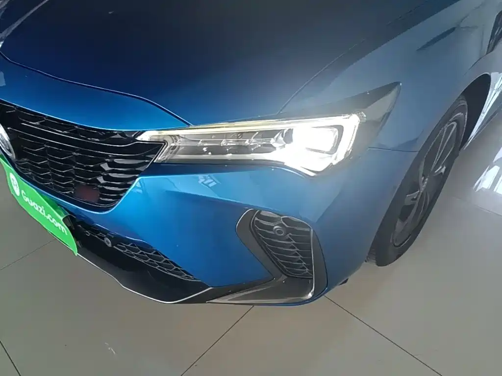 Buick Verano — миниатюра 24