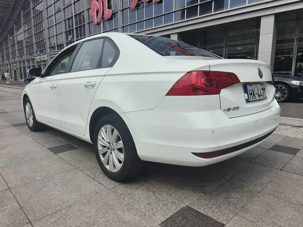 Volkswagen Bora — миниатюра 6