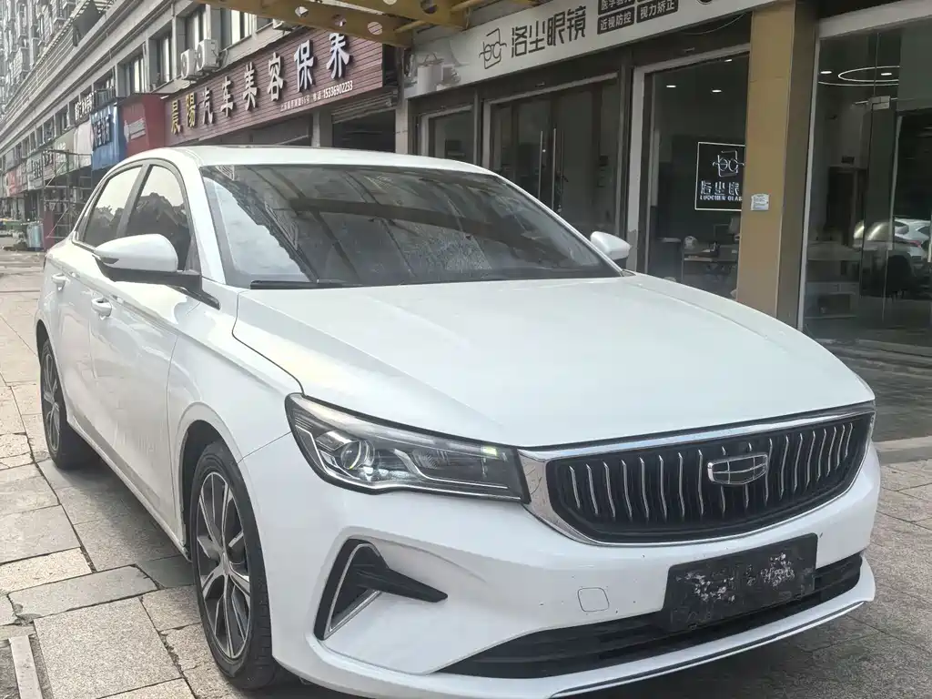 Geely Emgrand — миниатюра 3