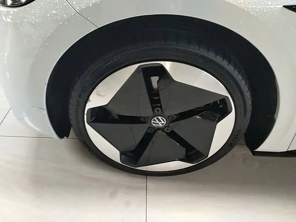 Volkswagen ID.3 — миниатюра 23