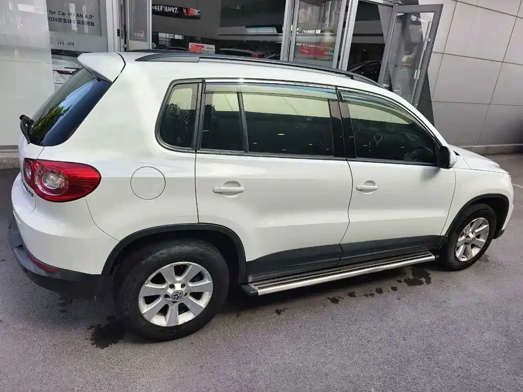 Volkswagen Tiguan — миниатюра 10