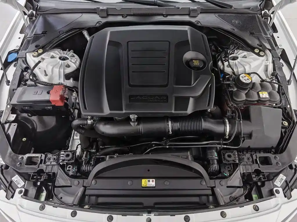 Jaguar XFL 2020 XFL 2.0T P200