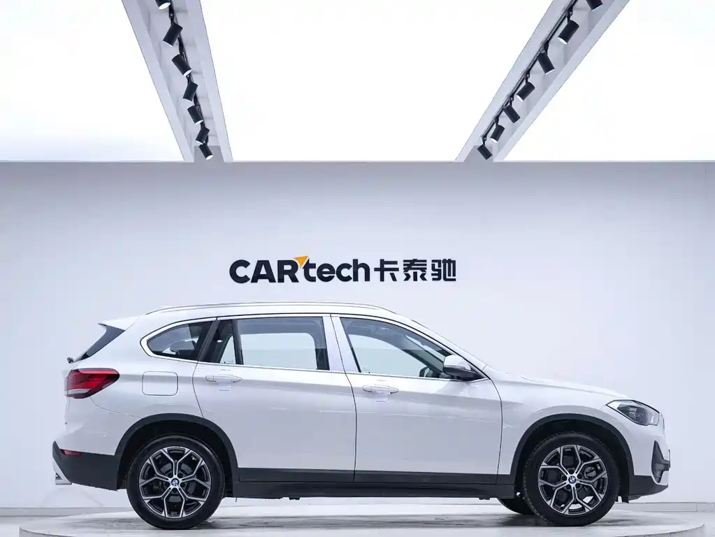 BMW X1 — миниатюра 3