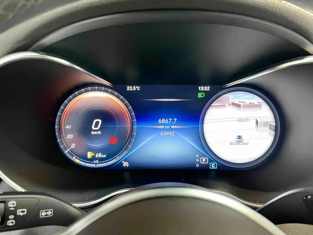 Mercedes-Benz GLC — миниатюра 9