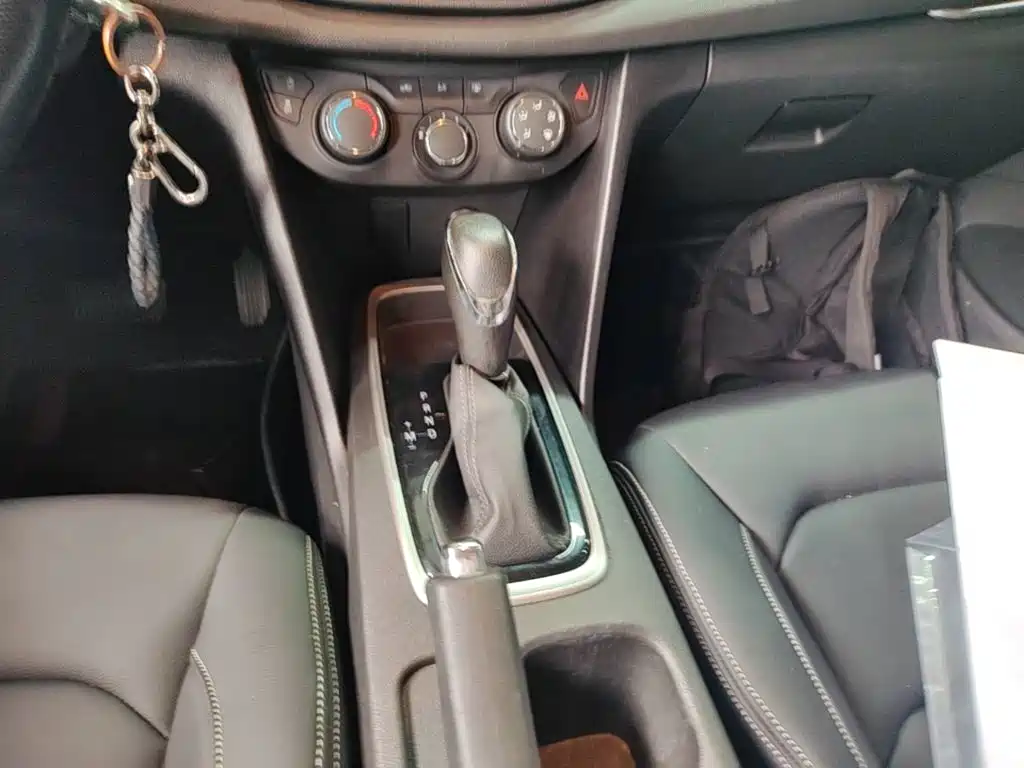 Chevrolet Cavalier — миниатюра 14