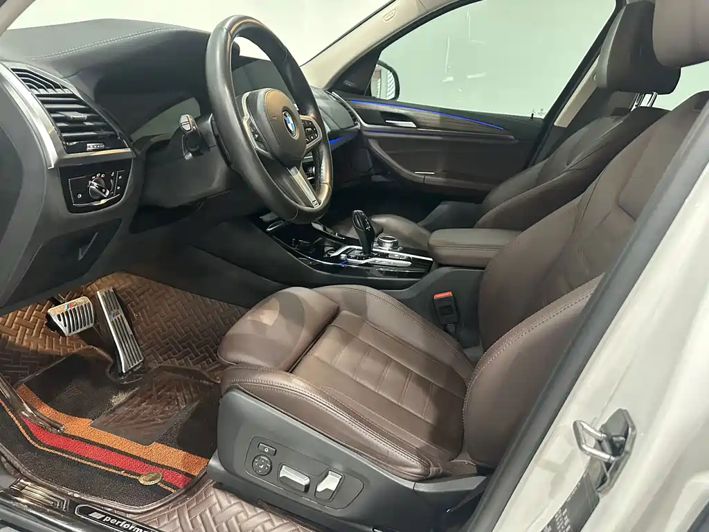 BMW X3 — миниатюра 11