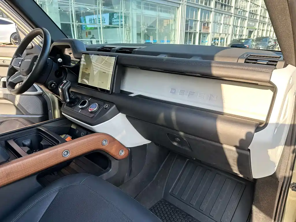 Land Rover Land Rover Defender 2022 90 3.0T P400 XS