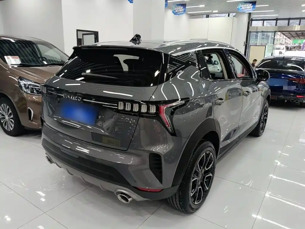Lynk & Co 06 — миниатюра 7