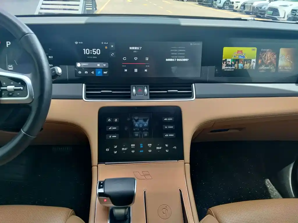 Li Auto ONE 2021 6 мест