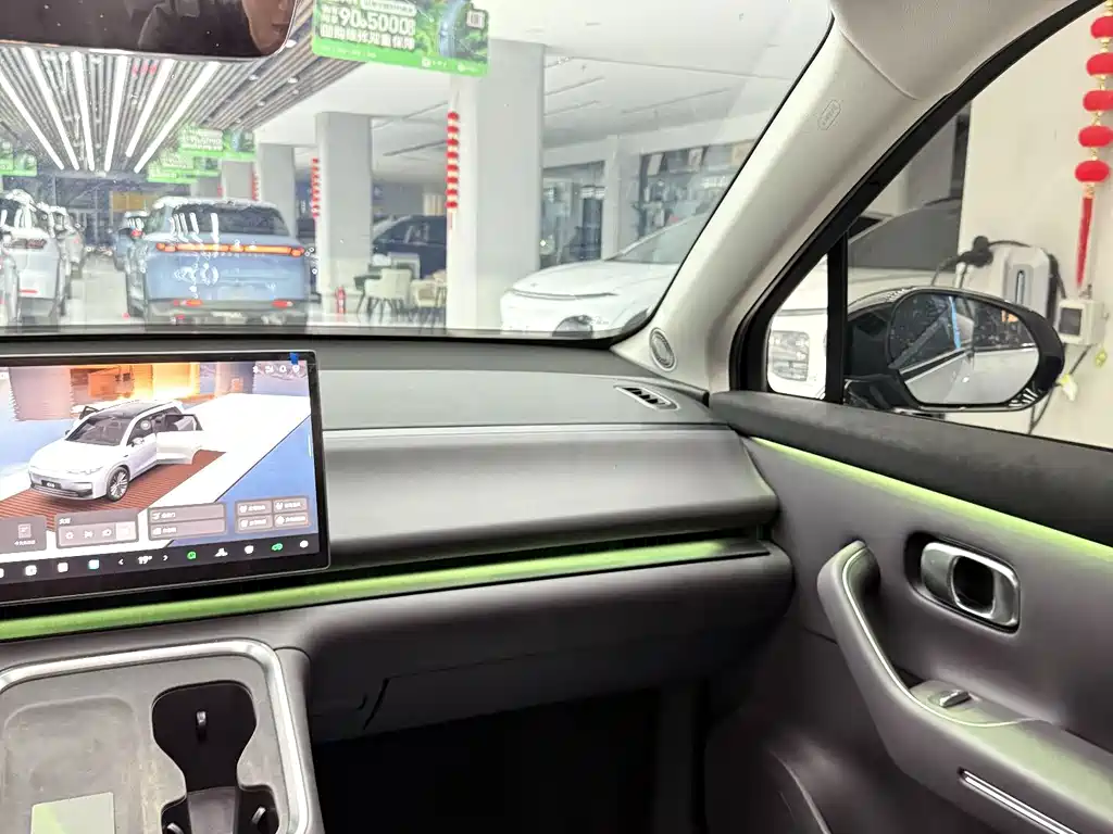 Leapmotor Leapmotor C16 — миниатюра 15