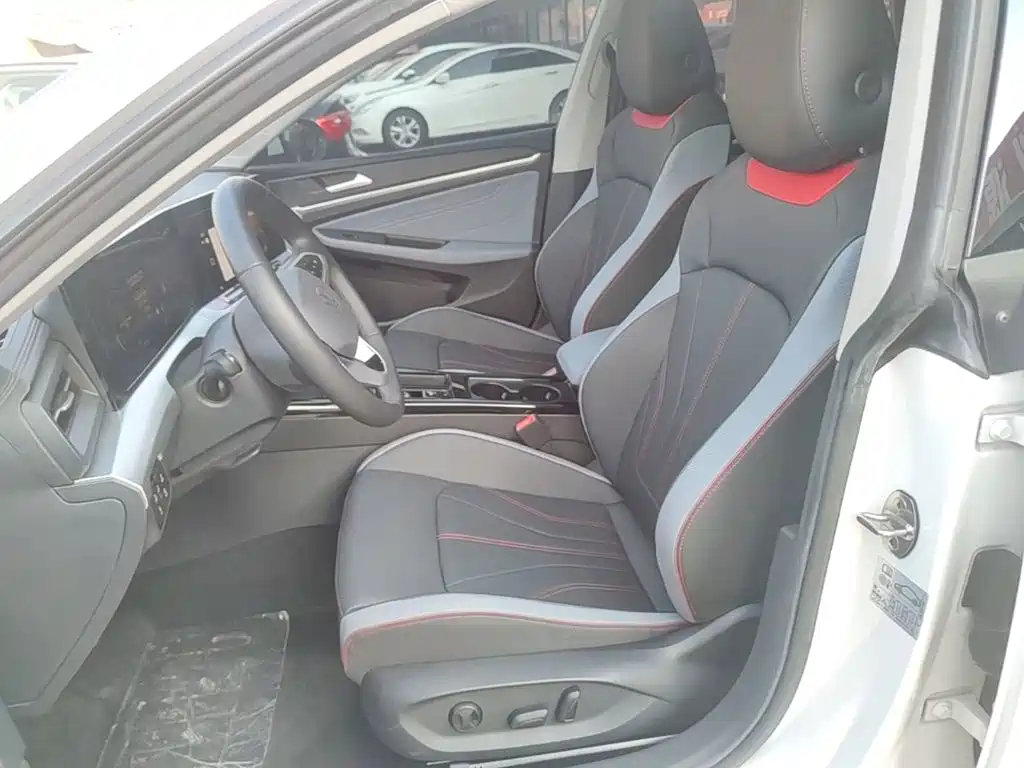 Volkswagen Lamando — миниатюра 15