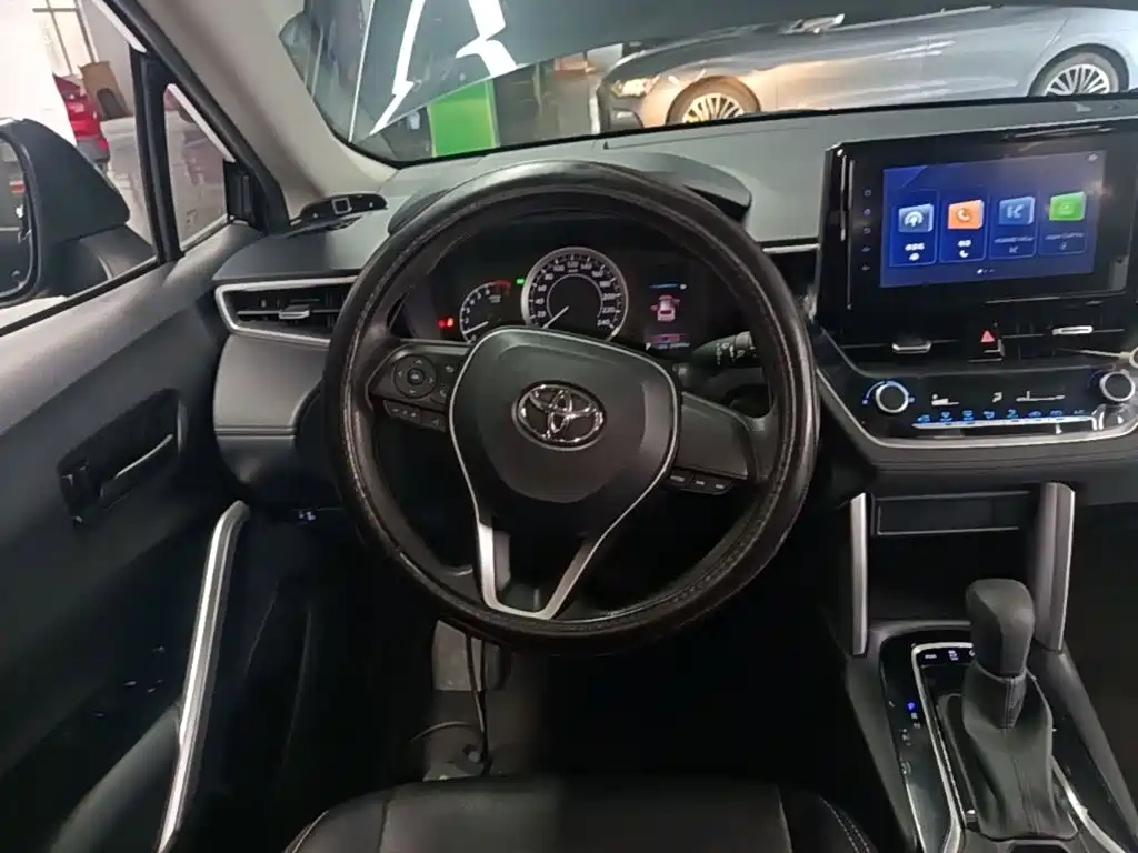 Toyota Frontlander — миниатюра 11
