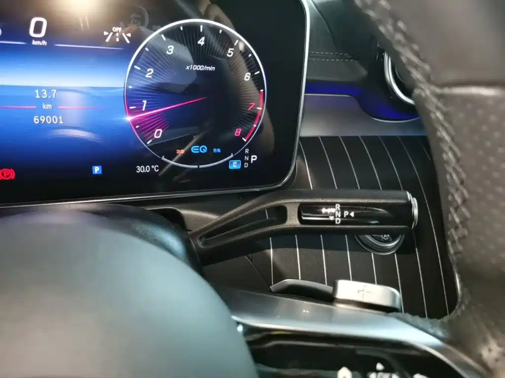 Mercedes-Benz C-Class — миниатюра 14