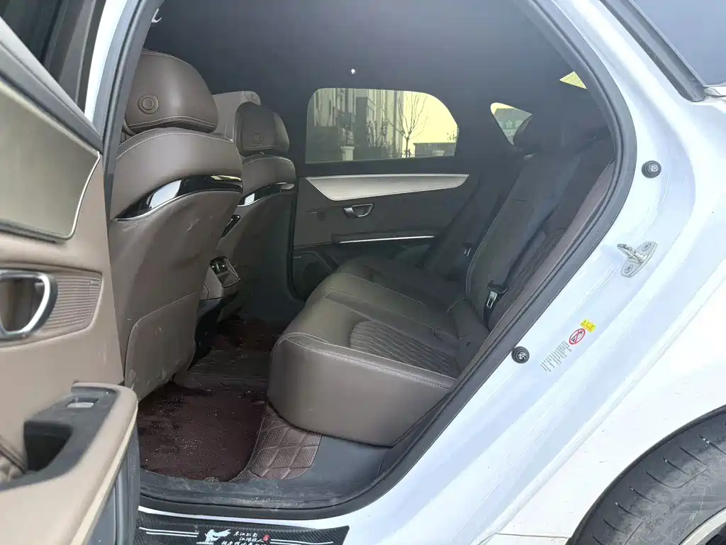 BYD Han — миниатюра 4