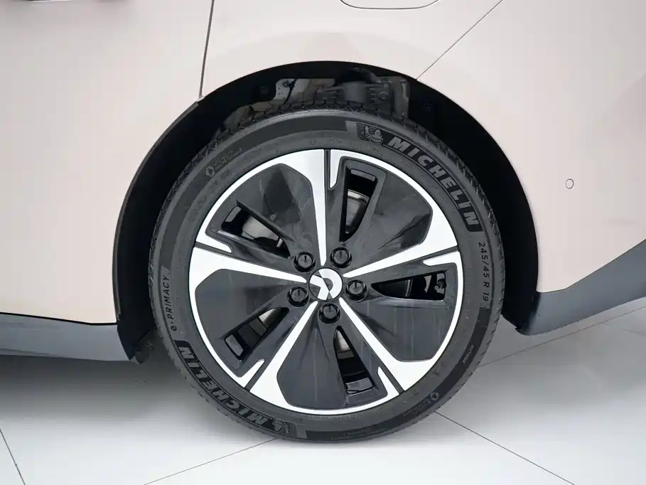 NIO ET5T — миниатюра 26