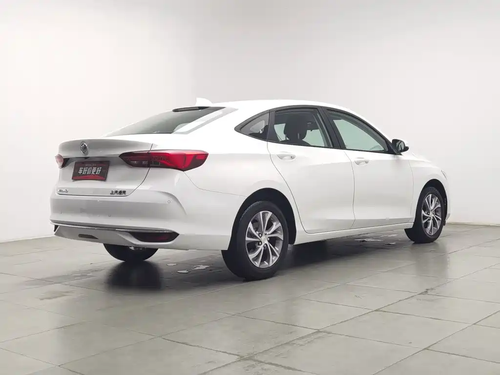 Buick Verano — миниатюра 2