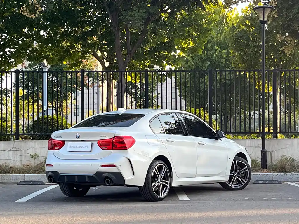 BMW 1 Series — миниатюра 6